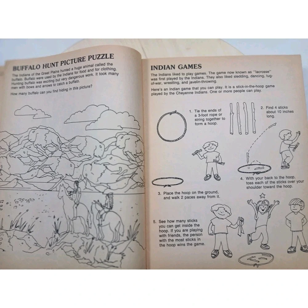 Indian CRAFTS AND ACTIVITY BOOK 1989 John Meiczinger CRAFTS MAZES PUZZLE Vintage